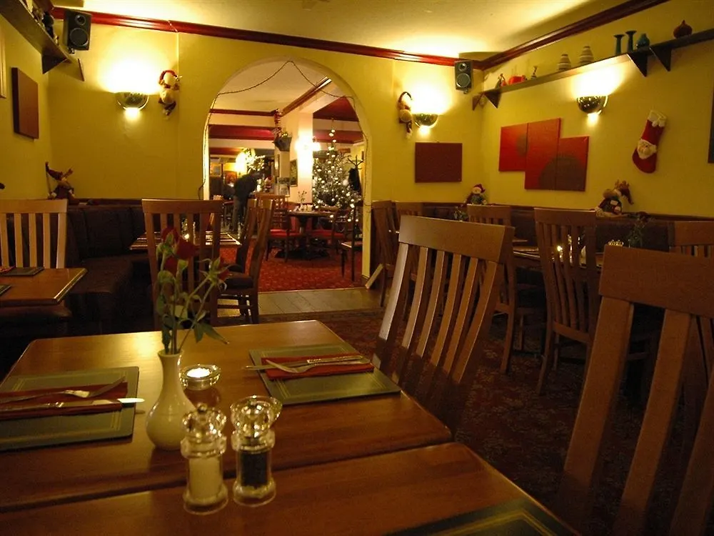 Inn Thorverton Arms